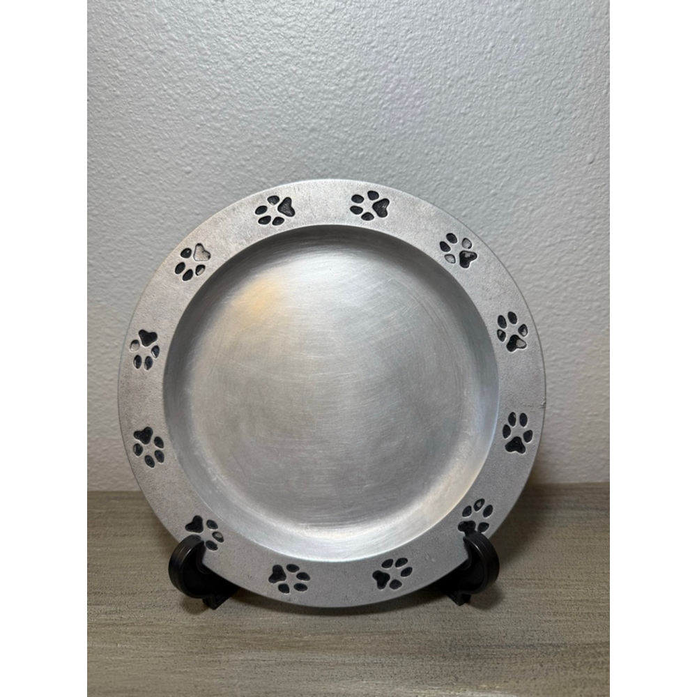 vintage "Olde Country Reproductions" pewter plate York Metal Crafters Paw print